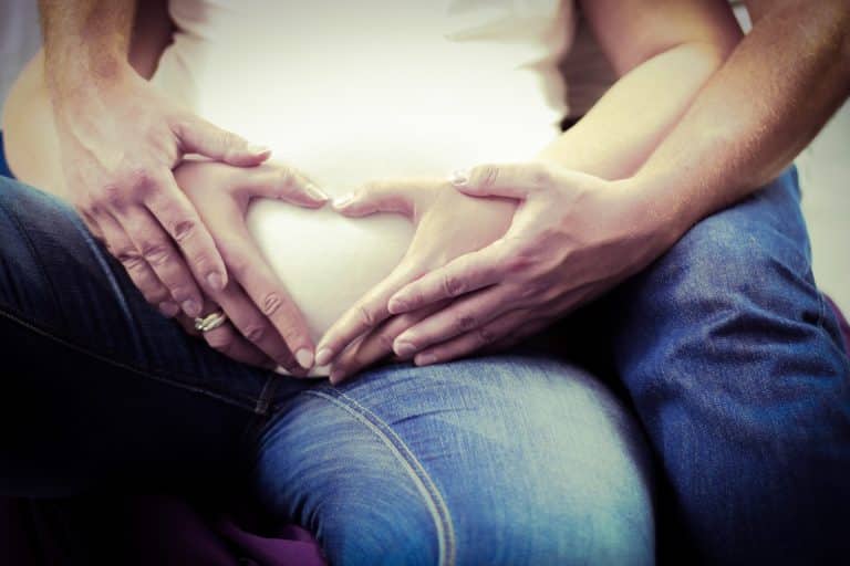 Σεξ κατά τη διάρκεια της εγκυμοσύνης: Τι είναι ασφαλές και τι όχι;