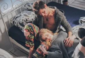 Έφηβοι και σεξουαλικότητα: Ποιες είναι οι παγίδες για τη νεολαία σήμερα;