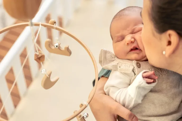 Γιατί τα μωρά κλαίνε;