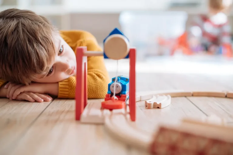 Η εκπαίδευση Montessori: Μια προσέγγιση για ανάπτυξη & αυτονομία των παιδιών